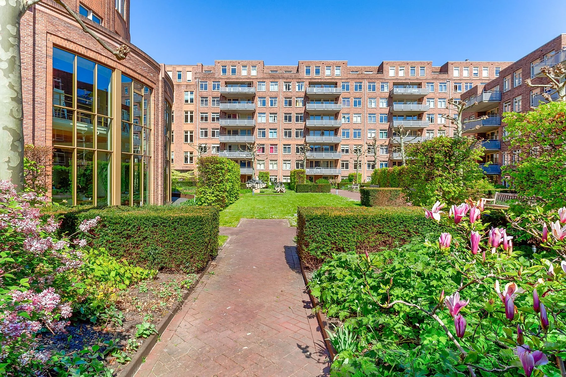 Rental property in Louise Henriëttestraat 103, The Hague