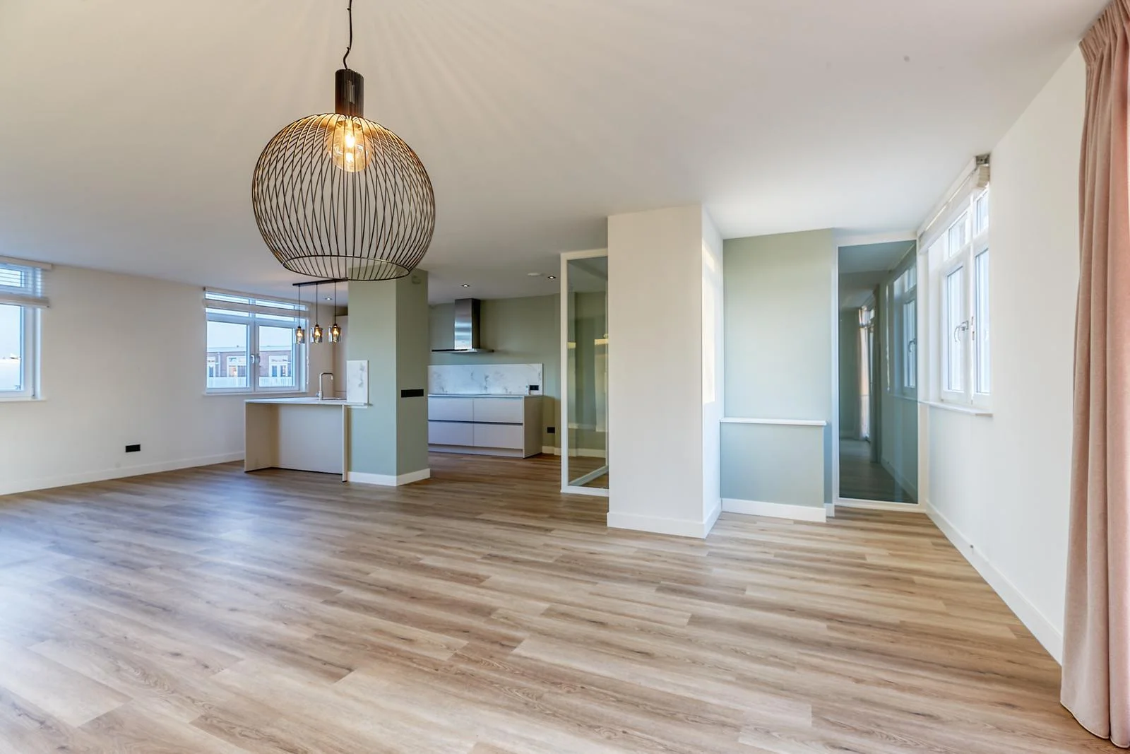 Rental property in Valkenboskade 631, The Hague