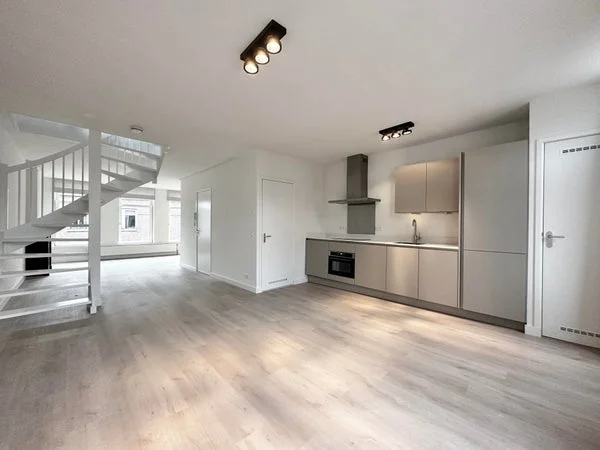 Rental property in Rustenburgerstraat, Amsterdam