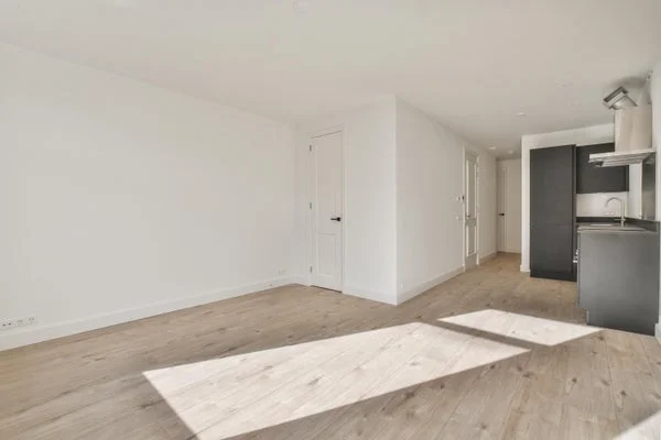 Rental property in Elisabeth Wolffstraat, Amsterdam