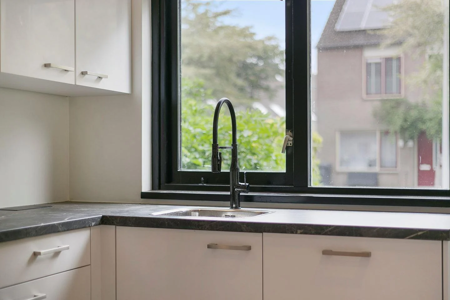 Rental property in Tekkopstraat, Amsterdam