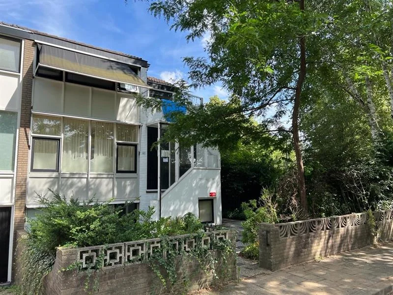 Rental property in Robert Kochstraat 61, Hengelo