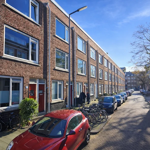 Rental property in Heemskerkstraat 84B-02, Rotterdam