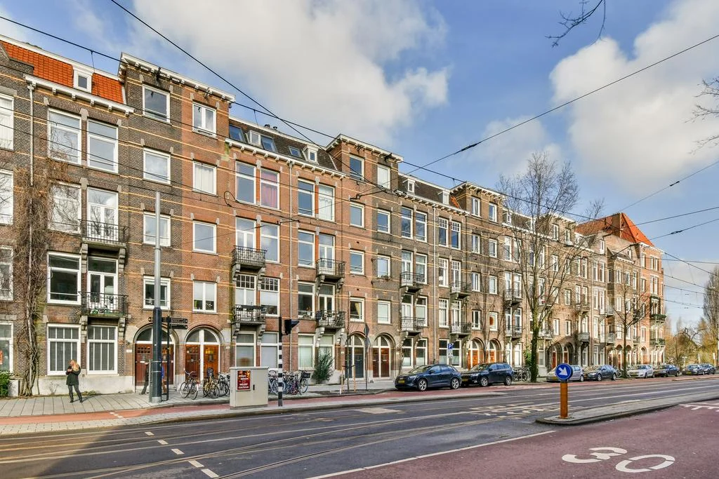 Rental property in Sarphatistraat 197-2, Amsterdam