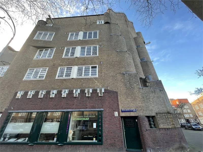 Rental property in Pieter Lodewijk Takstraat 2A, Amsterdam