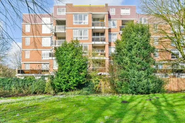 Rental property in Leusdenhof 303, Amsterdam