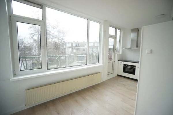 Rental property in Van Ruijsdaellaan, Schiedam