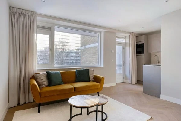 Rental property in Arent Janszoon Ernststraat, Amsterdam