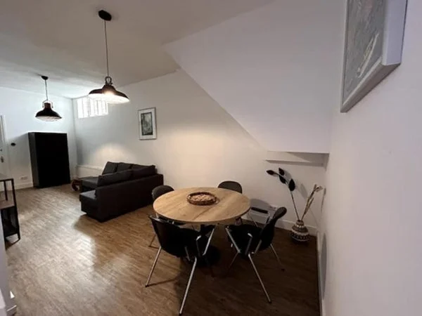 Rental property in Wijnstraat 38, Dordrecht