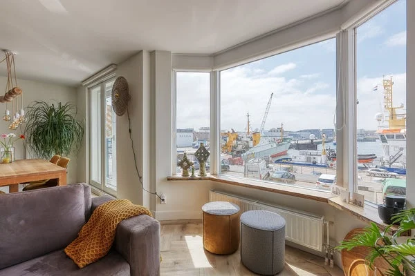 Rental property in Vissershavenweg 56, The Hague