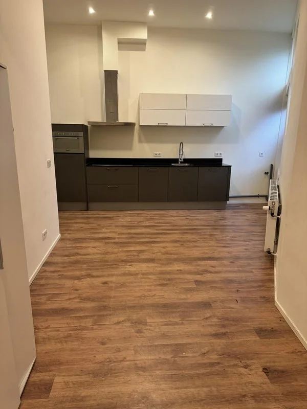 Rental property in Broekhovenseweg, Tilburg
