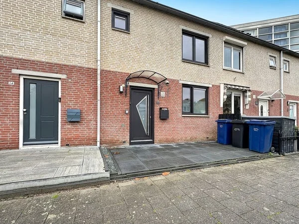 Rental property in Nat King Colestraat, Almere