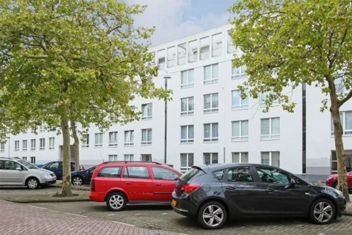Rental property in Dickenslaan, Amsterdam