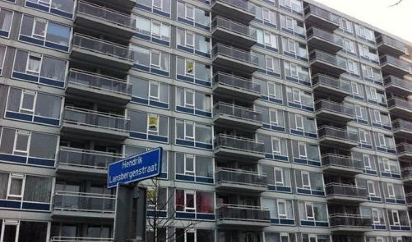 Rental property in Burgemeester Hazenberglaan, Rotterdam