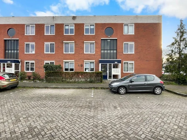 Rental property in Bovenmaatweg, Huizen