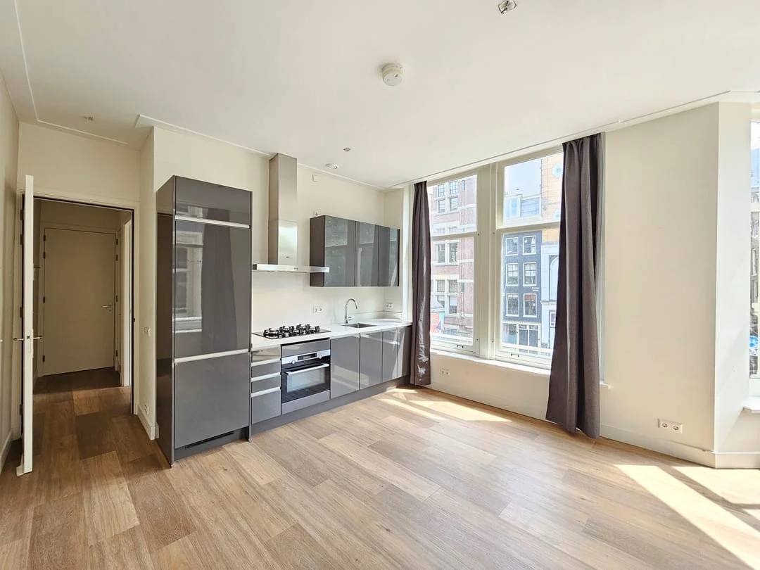 Rental property in Spuistraat 122A, Amsterdam
