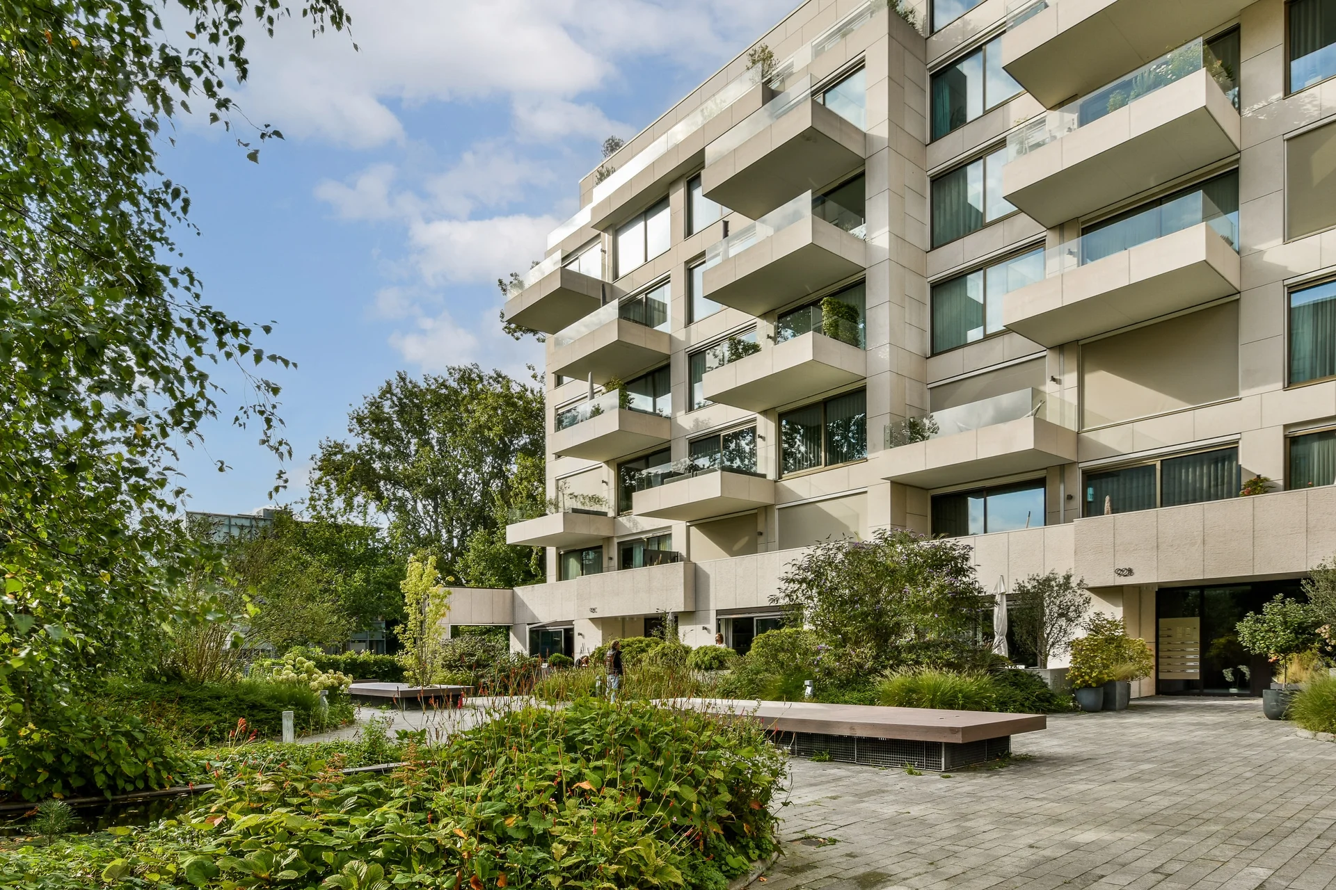 Rental property in Fred. Roeskestraat 92A-16, Amsterdam