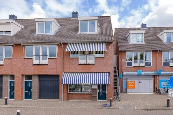 Rental property in Oude Gemeneweg, Hazerswoude-Dorp