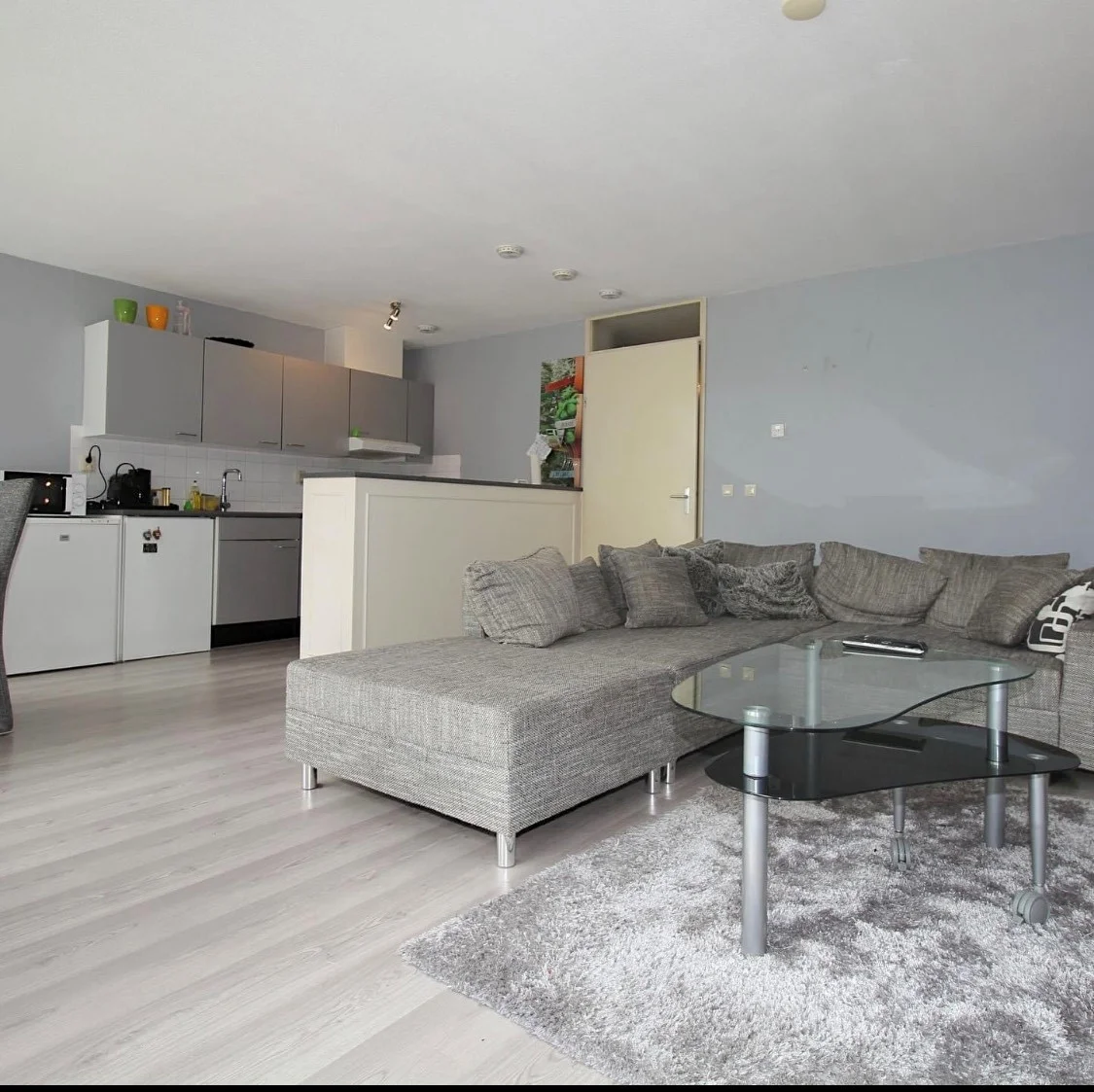 Rental property in Jufferstraat 142, Rotterdam