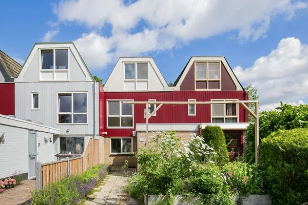 Rental property in Archipel 22 222204, Lelystad