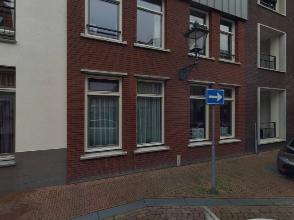 Rental property in Boven Nieuwstraat 48-015, Kampen