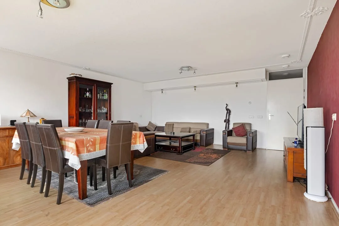 Rental property in Valkenburgerstraat 30L, Amsterdam