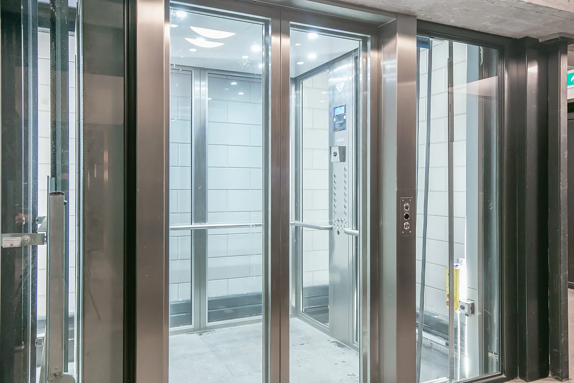 Rental property in Kruiskade, Rotterdam