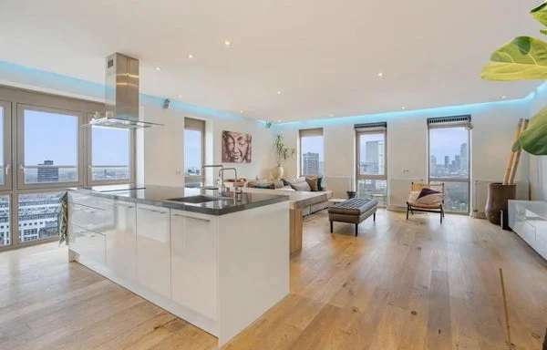 Rental property in Sint-Jobsweg, Rotterdam