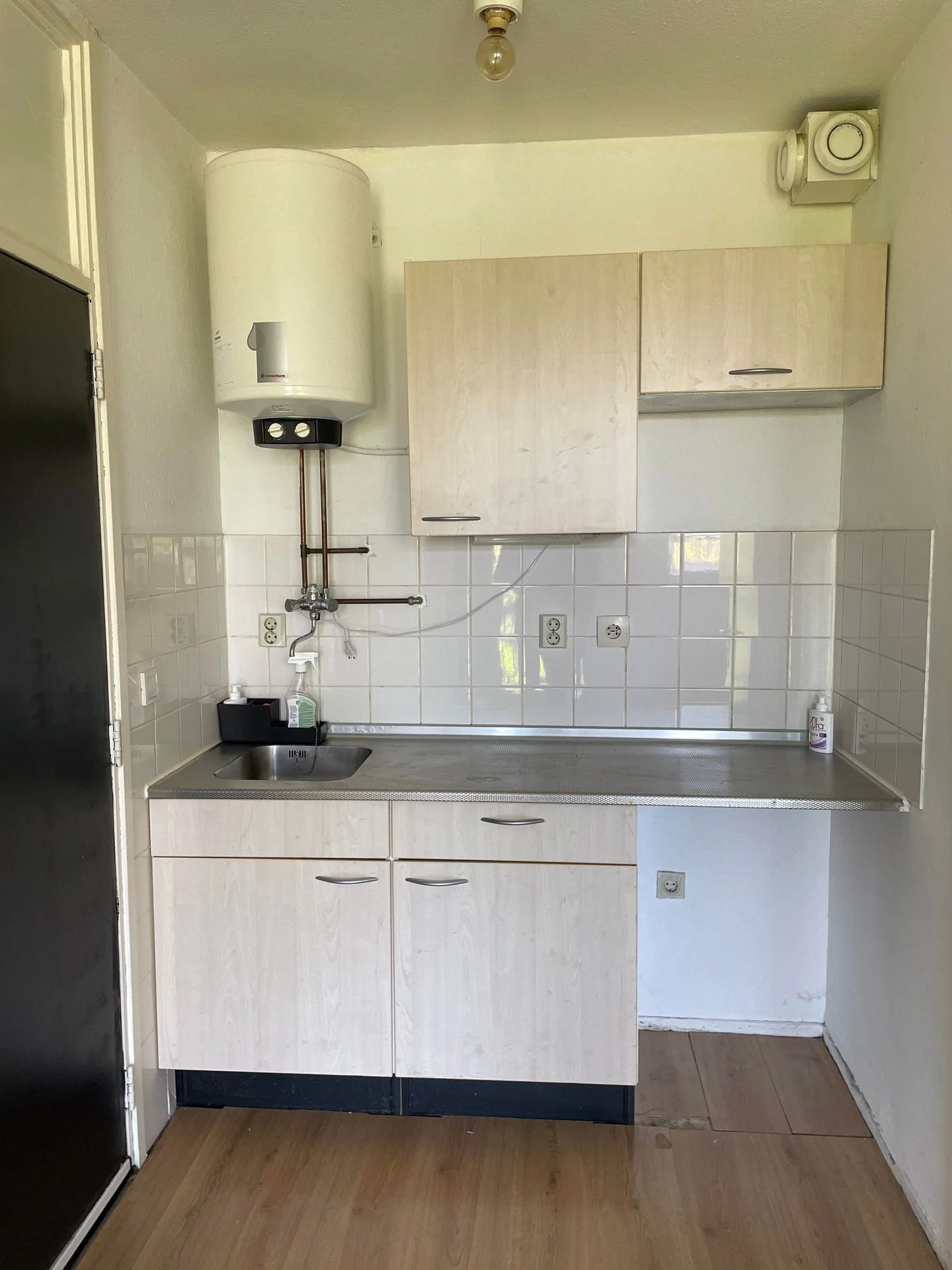 Rental property in Adriaen van der Doeslaan 119B, Rotterdam