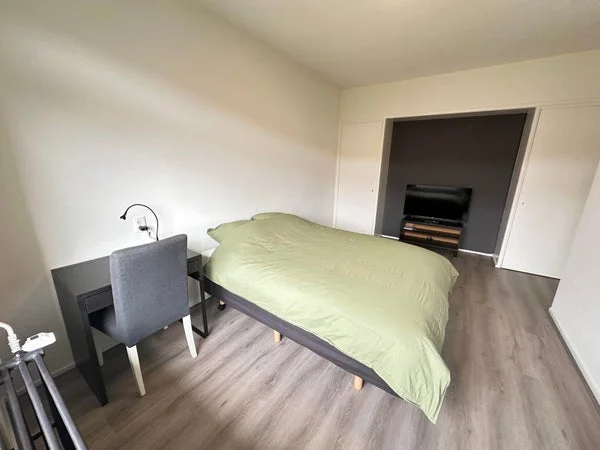 Rental property in Laan van Meerdervoort, The Hague