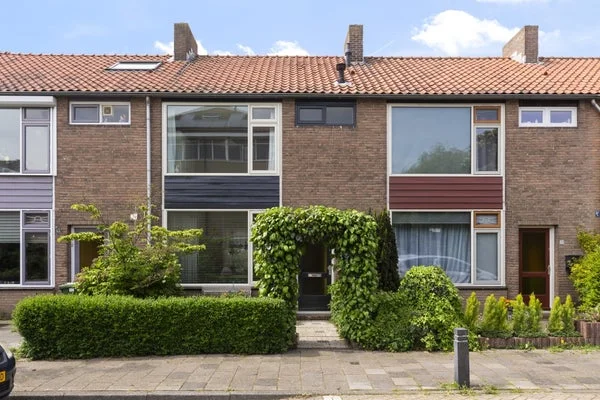 Rental property in A.J. van Reststraat, Poeldijk