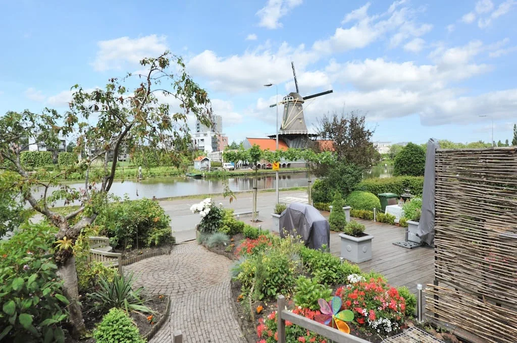 Rental property in Oostvlietweg 2A, Leidschendam