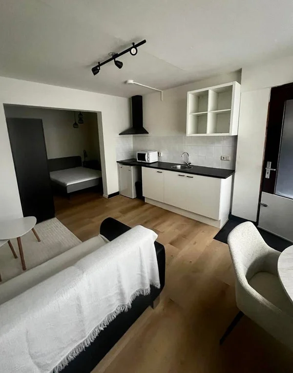 Rental property in Orleansplein, Maastricht