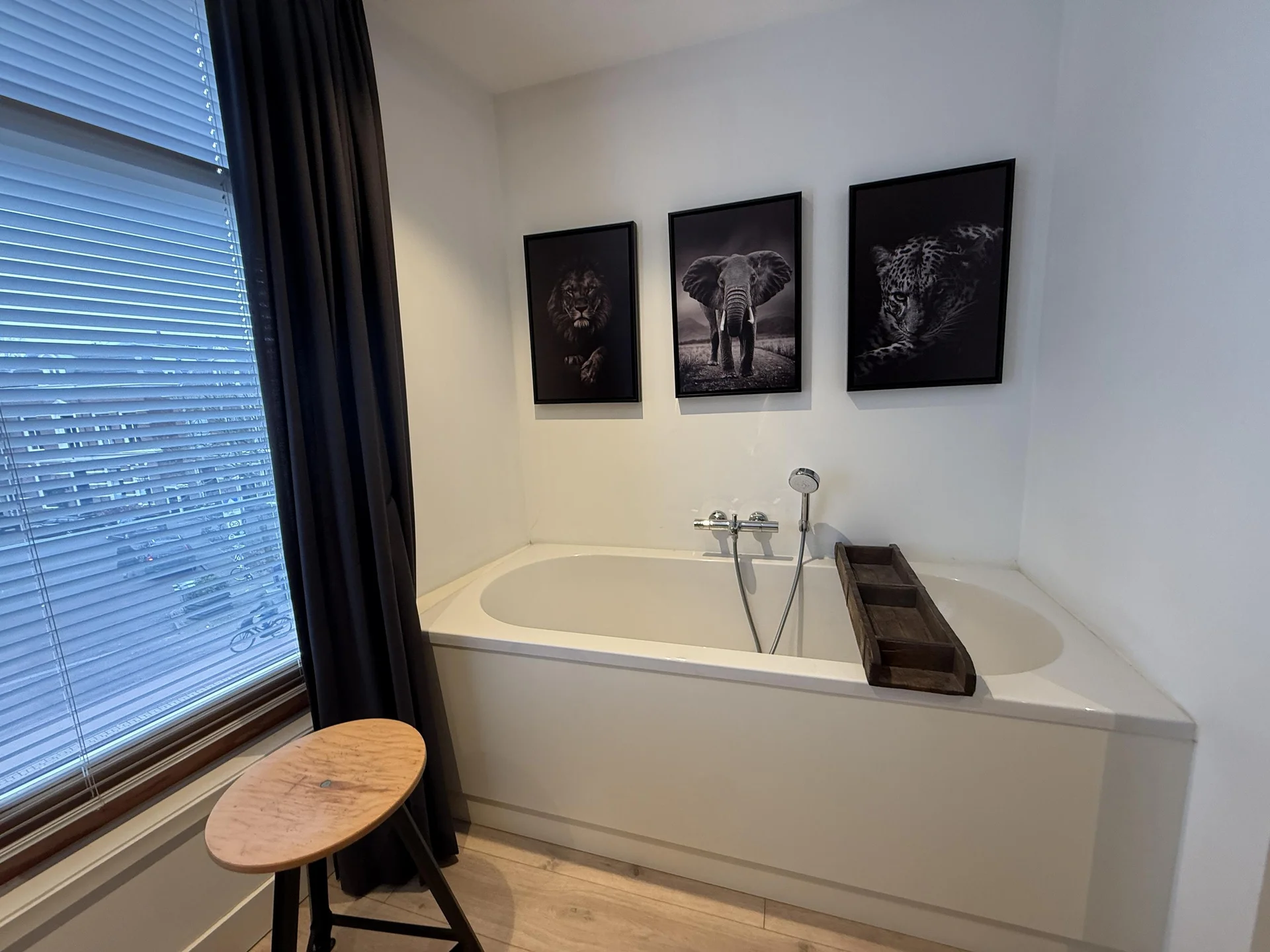 Rental property in Wagenweg 88, Haarlem