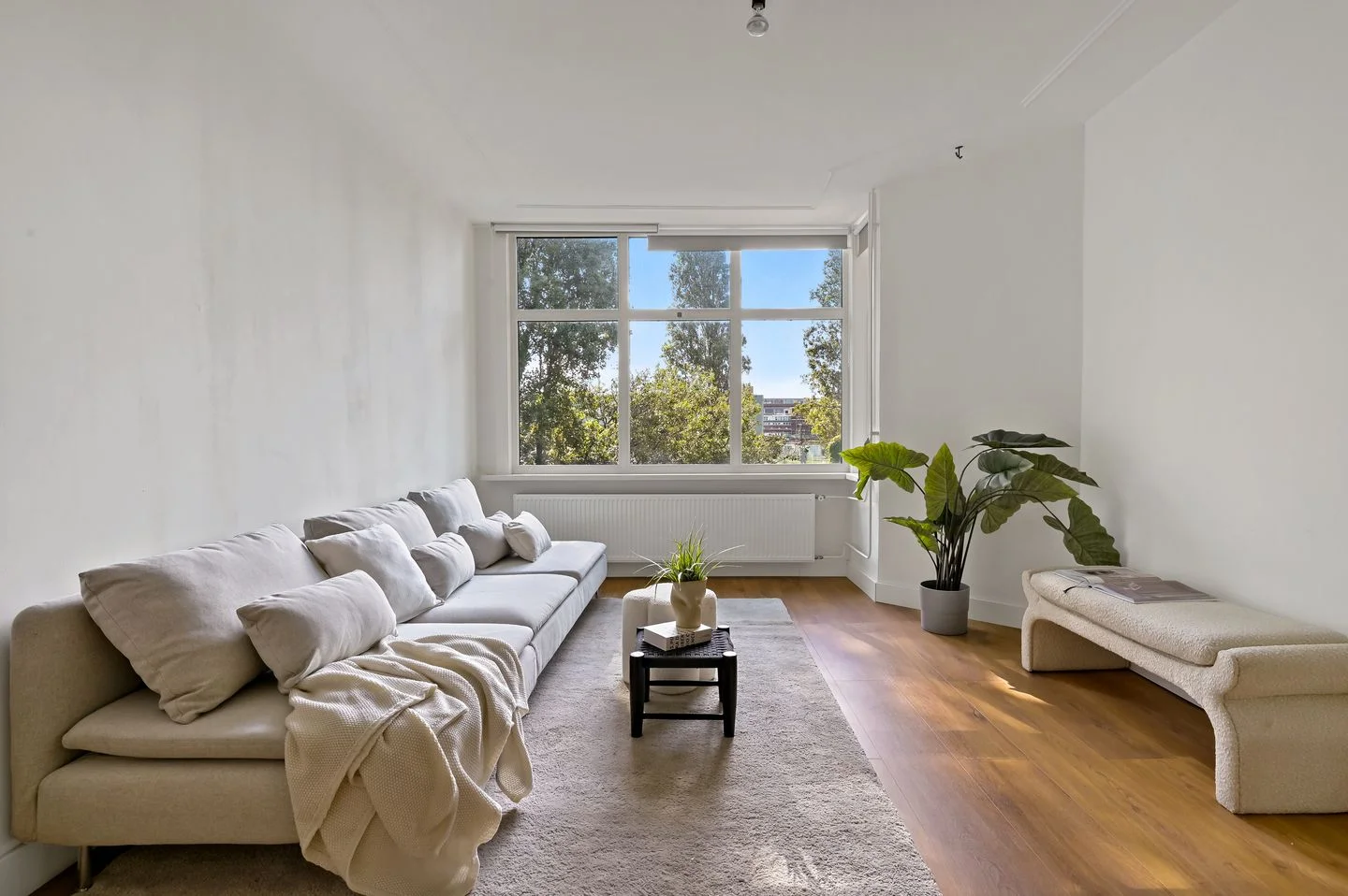 Rental property in Schenkkade 4, The Hague