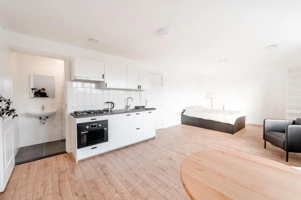 Rental property in Weteringkade 126, The Hague