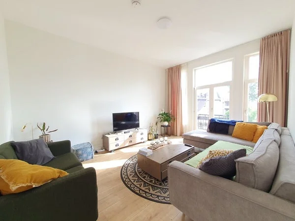 Rental property in Admiraal De Ruijterweg, Amsterdam