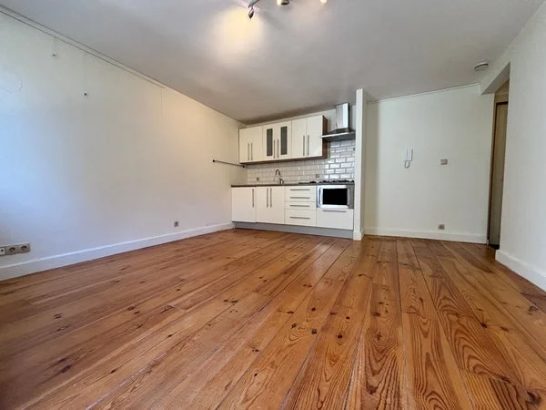 Rental property in Van der Duynstraat 183, The Hague