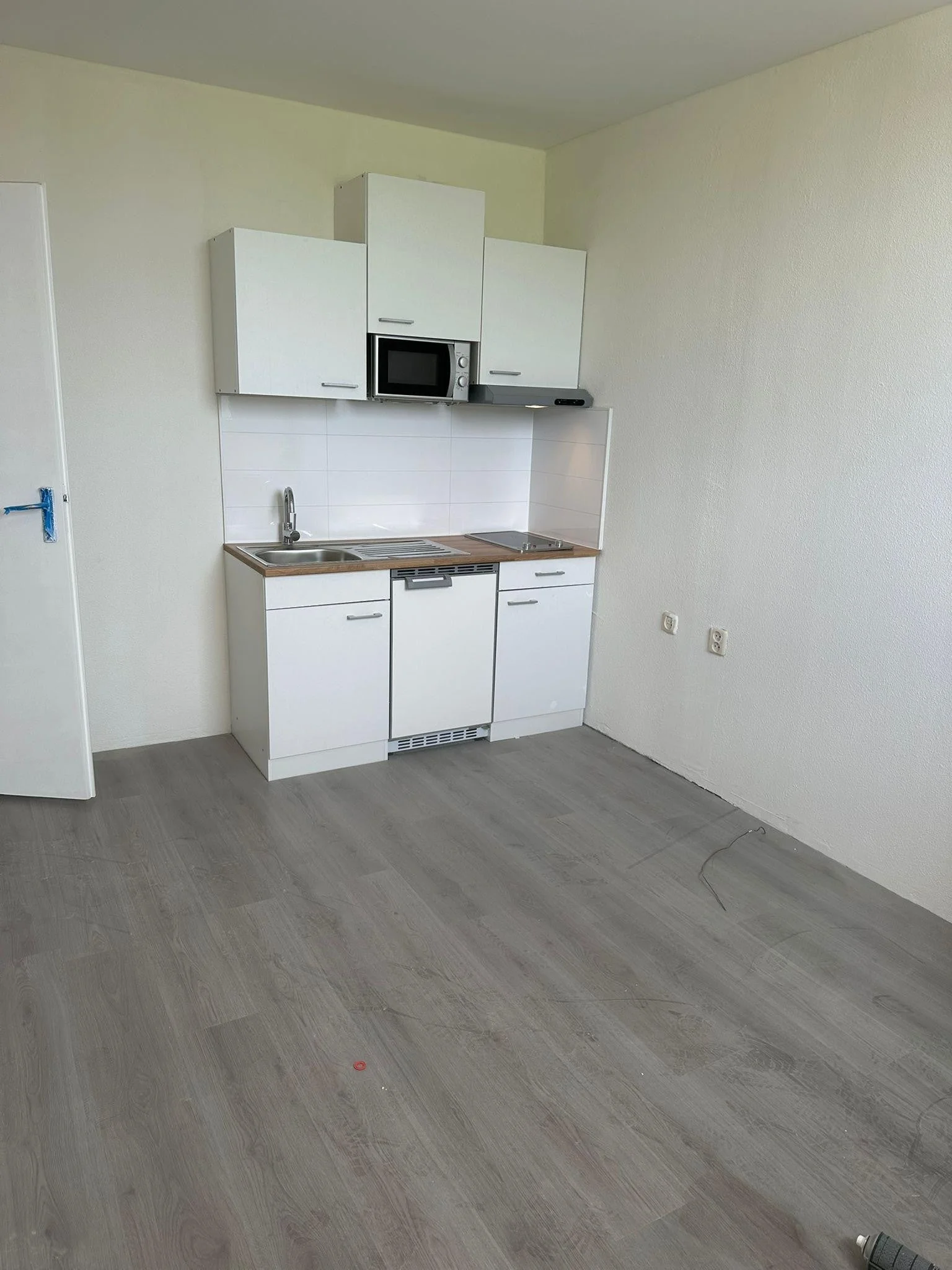 Rental property in Vrouwenweg 52, Leiden