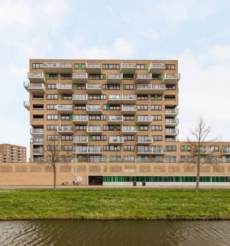 Rental property in Aziëlaan 55, Alphen aan den Rijn
