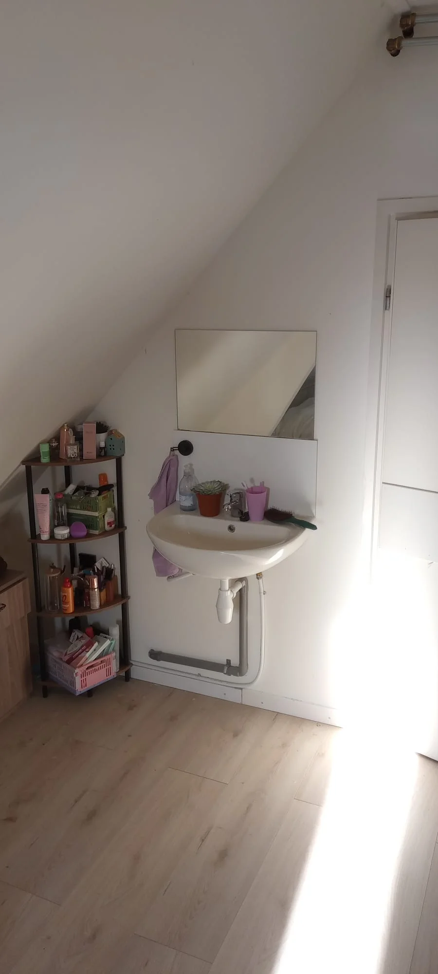 Rental property in Gerrit van de Lindestraat, Rotterdam