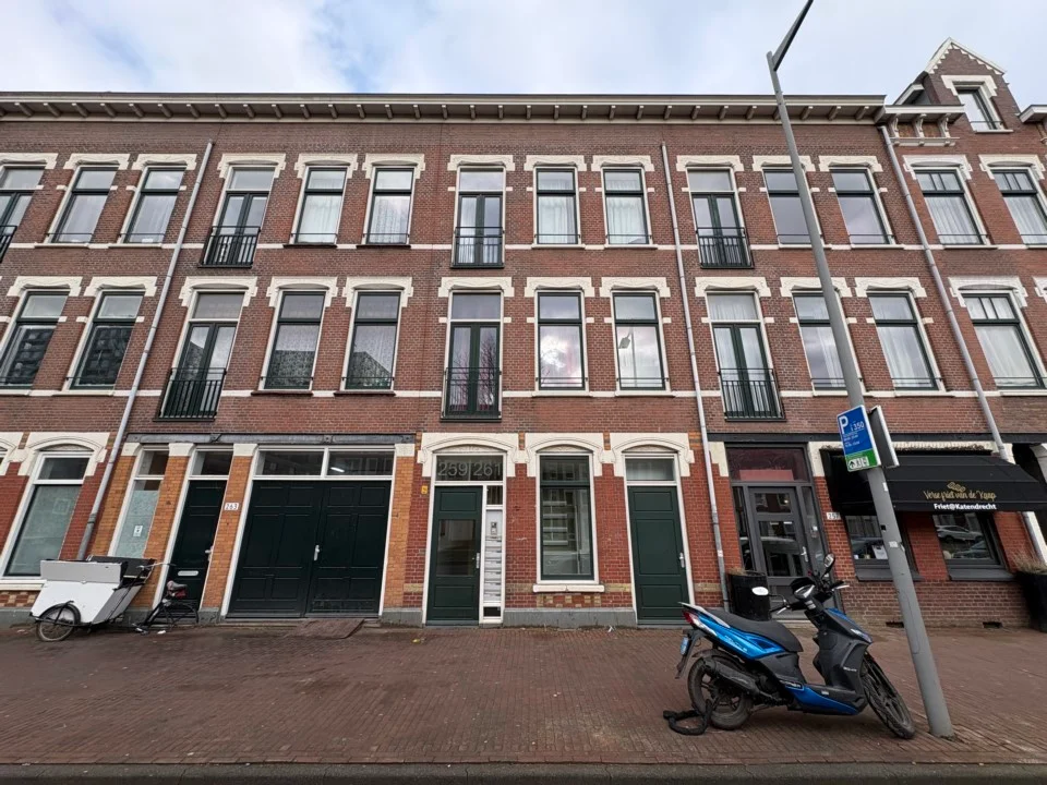 Rental property in Brede Hilledijk 259B, Rotterdam