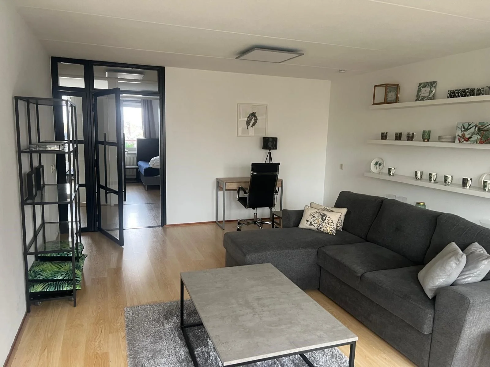 Rental property in Waldeck Pyrmontkade, The Hague