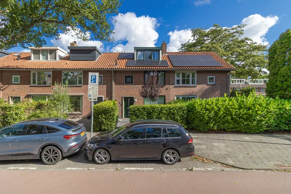 Rental property in Meester G. Groen van Prinstererlaan 105, Amstelveen