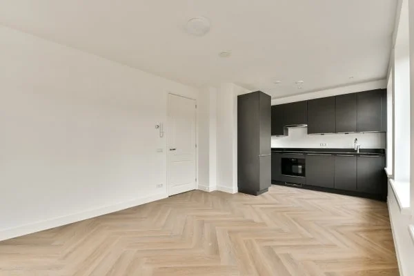 Rental property in Van Spilbergenstraat 8-2, Amsterdam