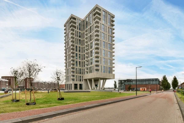 Rental property in Ertskade 176, Amsterdam