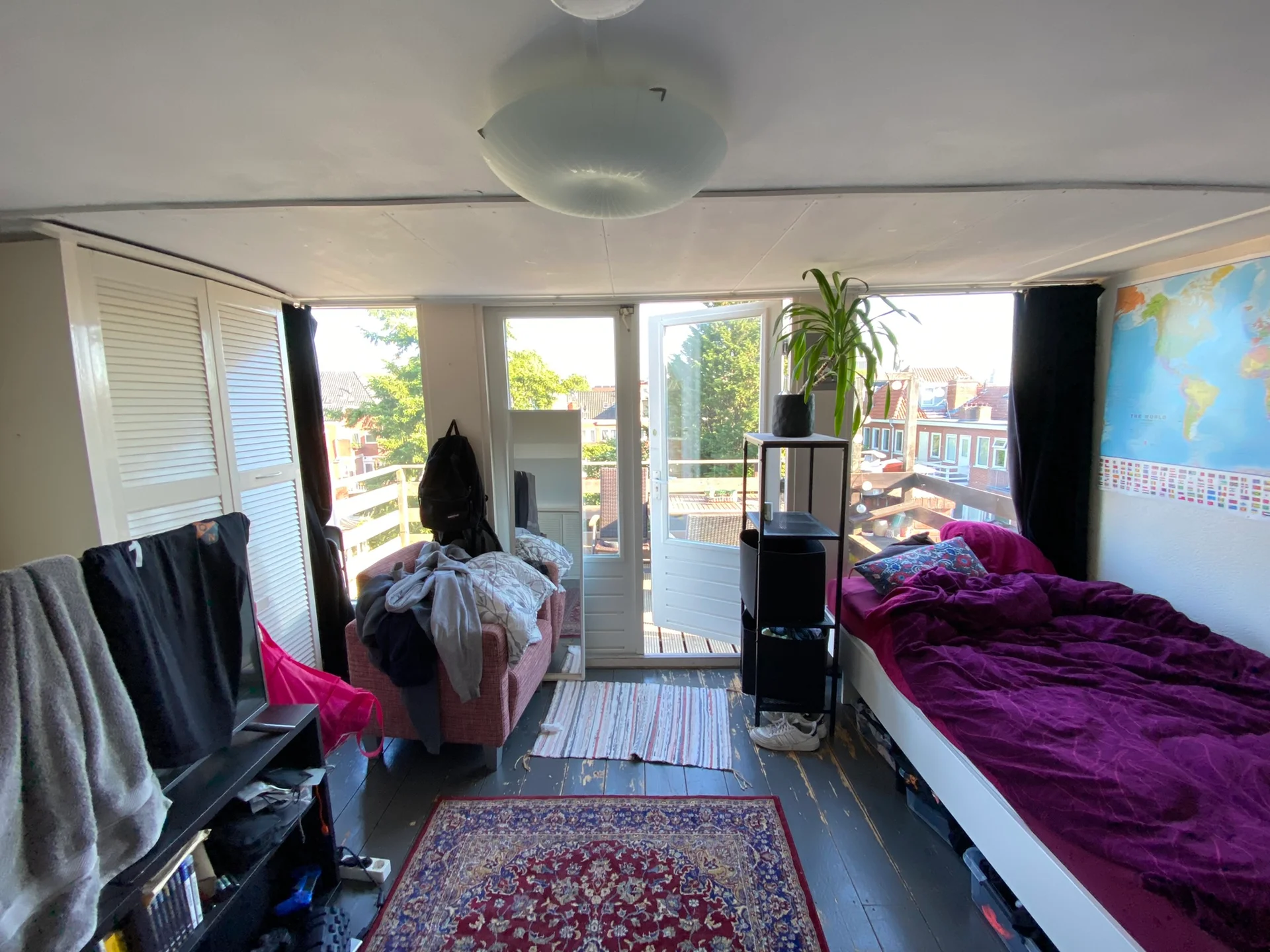 Rental property in Van der Waalsstraat, Groningen