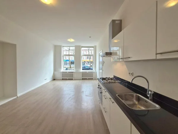 Rental property in Loosduinseweg, The Hague