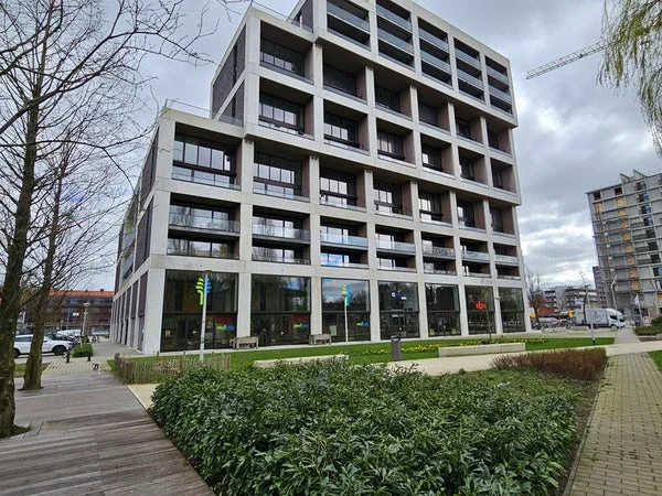 Rental property in Postjesweg, Amsterdam