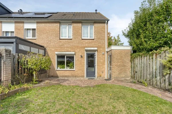 Rental property in Robijnring, Eindhoven